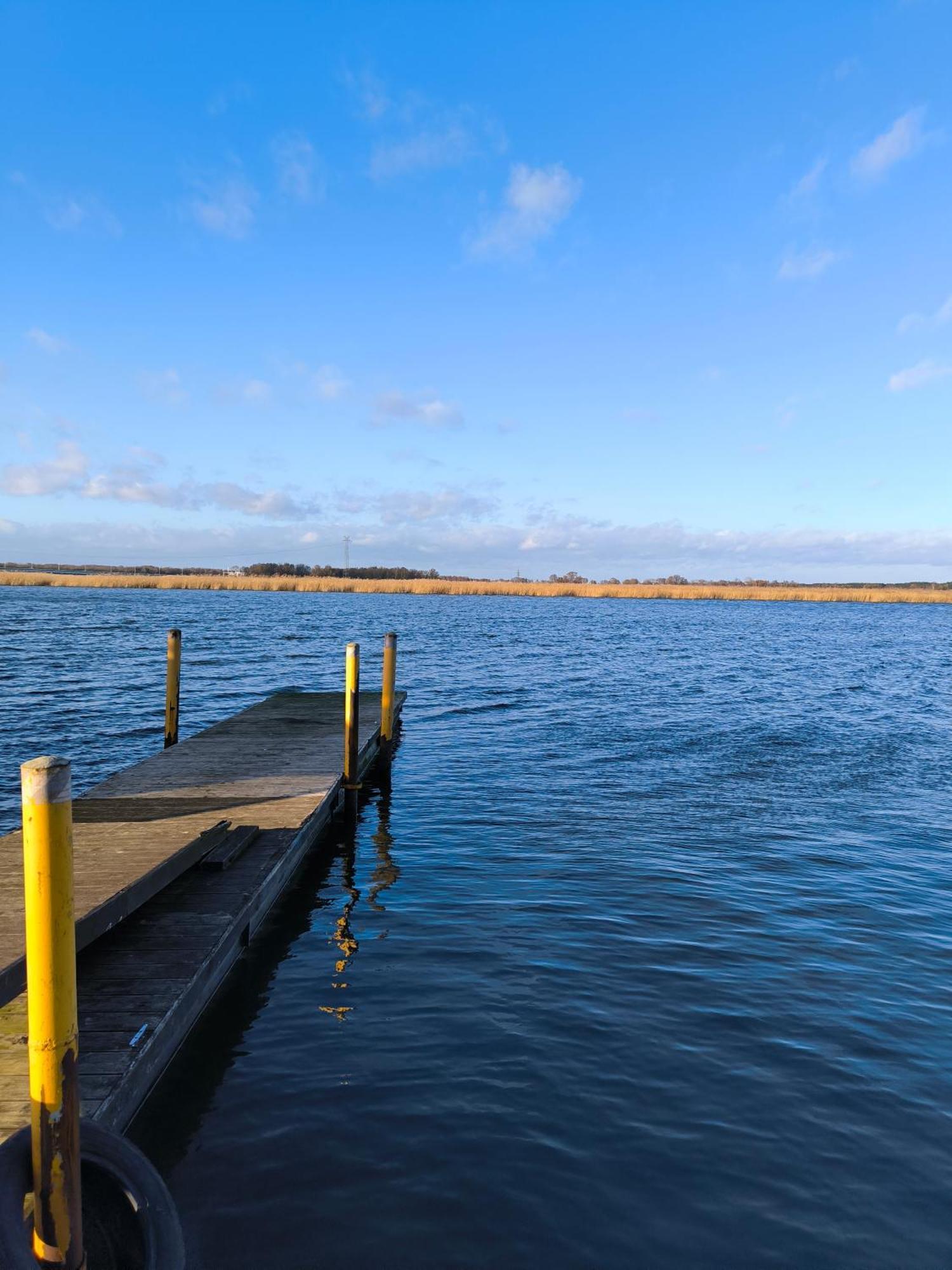 Karczma Rybna Rybaczowka Marina B&B Świnoujście Екстериор снимка